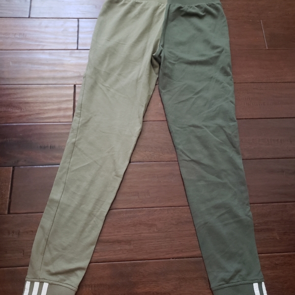 NWOT Olive Green Colorblock 3 stripes fitted Adidas Joggers - Picture 5 of 5